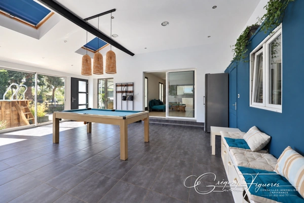 CHABANIÈRE – MAISON DE CARACTÈRE DE 201 M² – 8 PIÈCES – 4 CHAMBRES – TERRAIN DE 7 410 M²