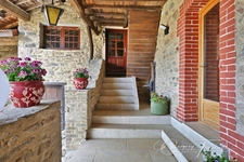 DOMAINE DE CHARME DU XIXᵉ SIÈCLE – 220 m² – MONTS DU LYONNAIS