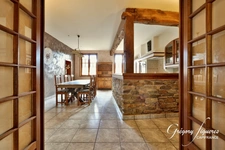 Exceptional house with rare amenities in the Monts du Lyonnais