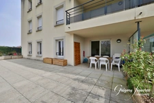 T3 70 m² Rez-de-jardin avec terrasse exceptionnelle de 124 m² + garage – Vue nature