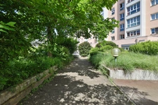 APPARTEMENT FAMILIAL 79 m² – 4 PIÈCES – 3 CHAMBRES – GRAND GARAGE – GRAND JARDIN – RÉSIDENCE CALME AVEC ASCENSEUR – SAINT-ÉTIENNE
