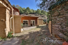 MAISON DE CARACTÈRE DE 104 M² AVEC GRANGE ET TERRAIN DE 1 348M²