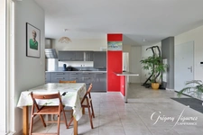 T3 70 m² Rez-de-jardin avec terrasse exceptionnelle de 124 m² + garage – Vue nature