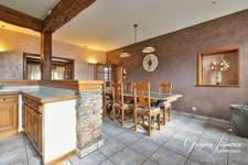 Exceptional house with rare amenities in the Monts du Lyonnais