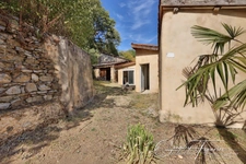 MAISON DE CARACTÈRE DE 104 M² AVEC GRANGE ET TERRAIN DE 1 348M²
