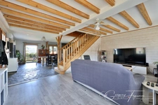 CHÂTEAUNEUF – MAISON FAMILIALE 6 PIÈCES – 4 CHAMBRES – VUE DÉGAGÉE – TERRAIN 1 174 M²