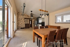MAISON DE CARACTÈRE DE 104 M² AVEC GRANGE ET TERRAIN DE 1 348M²