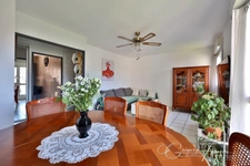 APPARTEMENT FAMILIAL 79 m² – 4 PIÈCES – 3 CHAMBRES – GRAND GARAGE – GRAND JARDIN – RÉSIDENCE CALME AVEC ASCENSEUR – SAINT-ÉTIENNE