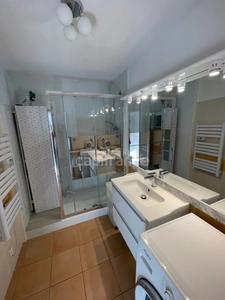 Appartement T3 de 79 m² avec Terrasse, Cellier et Stationnement Privatif à Narbonne-Plage pour investir ou habiter à l'année