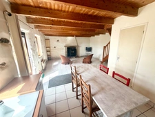 EXCLUSIVITÉ - Deux maisons à vendre avec jardin et dépendances  (22)