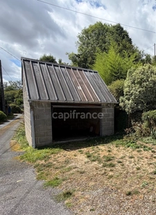 EXCLUSIVITÉ - Deux maisons à vendre avec jardin et dépendances  (22)