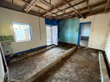 EXCLUSIVITÉ - Maison à vendre 3 pièces à Landeleau avec très beau jardin (29)