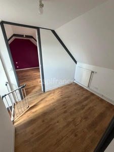 EXCLUSIVITÉ - Maison mitoyenne avec jardin à vendre 7 pièces à Pleyben