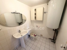 EXCLUSIVITÉ - Deux maisons à vendre avec jardin et dépendances  (22)