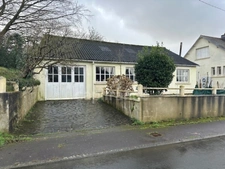 EXCLUSIVITÉ - Dpt Finistère (29), à vendre CARHAIX PLOUGUER Bâtiment/Hangar