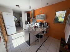 A 5 minutes de Carhaix-Plouguer - PRESTATIONS HAUT DE GAMME - Magnifique Maison à vendre 7 pièces  (22) DPE C