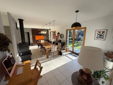A 5 minutes de Carhaix-Plouguer - PRESTATIONS HAUT DE GAMME - Magnifique Maison à vendre 7 pièces  (22) DPE C