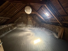 EXCLUSIVITÉ - Deux maisons à vendre avec jardin et dépendances  (22)