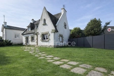 EXCLUSIVITÉ - Maison de ville à vendre 6 pièces à Chateauneuf-du-faou (29) DPE D