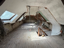 EXCLUSIVITÉ - TREBRIVAN - Maison avec terrain de plus de 2 hectares et dépendances à vendre 5 pièces  (22)