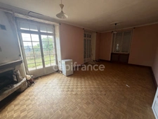 EXCLUSIVITÉ - Immeuble à vendre CARHAIX PLOUGUER (29)