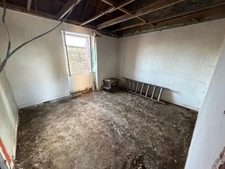 EXCLUSIVITÉ - Maison à vendre 3 pièces à Landeleau avec très beau jardin (29)