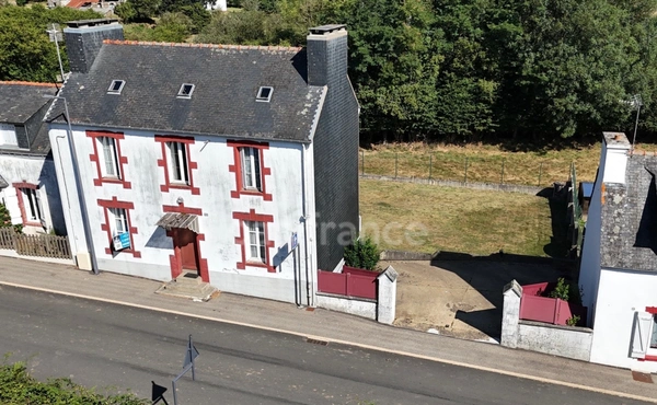 EXCLUSIVITÉ - MAISON DE BOURG À KERGLOFF - Maison à vendre 5 pièces (29)