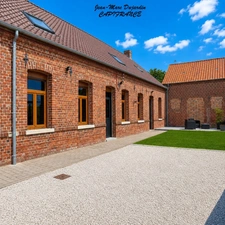 SAMEON - LONGERE EN SEMI PLAIN-PIED - 160m² - 4 chambres