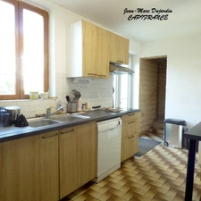 Maison  + Bureau avec vitrine + Grange – Idéal Artisan / Commerce – Marchiennes
