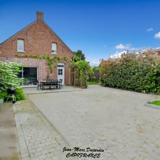 SAMEON - LONGERE EN SEMI PLAIN-PIED - 160m² - 4 chambres