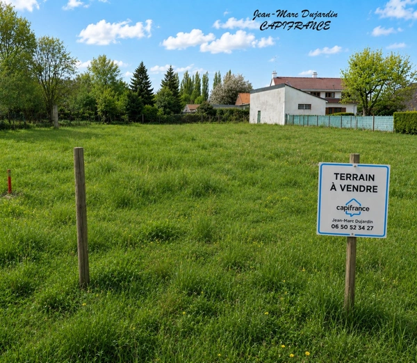 RIEULAY (59) Terrain à bâtir 655 m², second rang, libre de constructeur