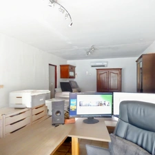 Maison  + Bureau avec vitrine + Grange – Idéal Artisan / Commerce – Marchiennes