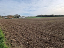 Terrain à vendre  CHANTEMERLE SUR LA SOIE (17)