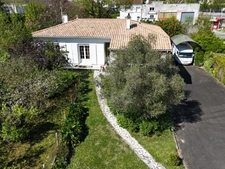 Maison à vendre 5 pièces TONNAY BOUTONNE (17)