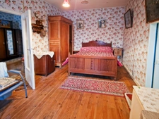 Maison à vendre 3 pièces TONNAY BOUTONNE proche (17)