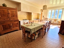 Maison à vendre 7 pièces proche de SAINT HILAIRE DE VILLEFRANCHE (17)