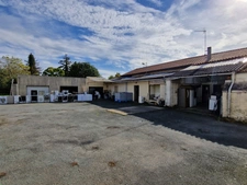 Dpt Charente Maritime (17), à vendre TONNAY BOUTONNE maison P6   