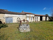 Maison à vendre 7 pièces proche de SAINT HILAIRE DE VILLEFRANCHE (17)