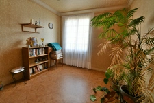 Dpt Charente Maritime (17), à vendre CHATELAILLON proche, maison 103 m² habitales, 3 chambres, bureau et garage. 