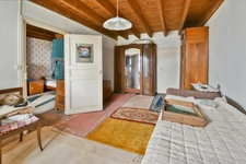 Propriete à vendre 9 pièces proche de LUSSANT (17)