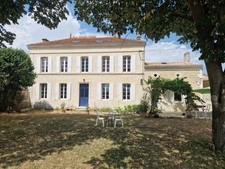 Maison à vendre 6 pièces Proche SAINT JEAN D'ANGELY (17)