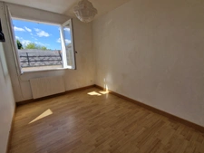 Maison à vendre 4 pièces SAINT JEAN D'ANGELY (17) 95 m² habitables- garage- jardin