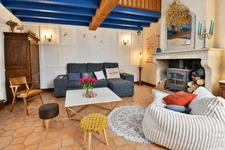 Propriete à vendre 8 pièces proche de SURGERES (17) 245 m² habitables - terrain 5 000 m² - Grandes dépendances