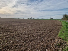Terrain à vendre  CHANTEMERLE SUR LA SOIE (17)