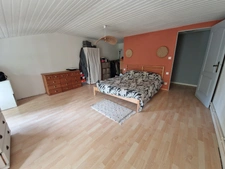 Maison à vendre 6 pièces proche de SURGERES (17)- 160 m² habitables- jardin- garage- dépendances