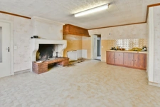 Maison à vendre 12 pièces BRIZAMBOURG (17)- Ensemble immobilier- 2 maisons, jardin- garage