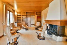 Maison à vendre 10 pièces TONNAY BOUTONNE (17)-320 m² habitables-garage- jardin 5 500 m².