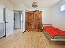 Maison à vendre 7 pièces proche de TONNAY BOUTONNE (17)- 198 m² habitables - jardin - piscine - garage