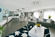 Maison à vendre 6 pièces proche de SAINT JEAN D'ANGELY (17)- 183 m² habitables-Jardin- Piscine