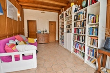 Propriete à vendre 8 pièces proche de SURGERES (17) 245 m² habitables - terrain 5 000 m² - Grandes dépendances